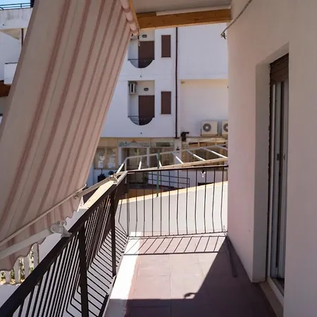 Hospes Guest House - Tropea * تروبيا